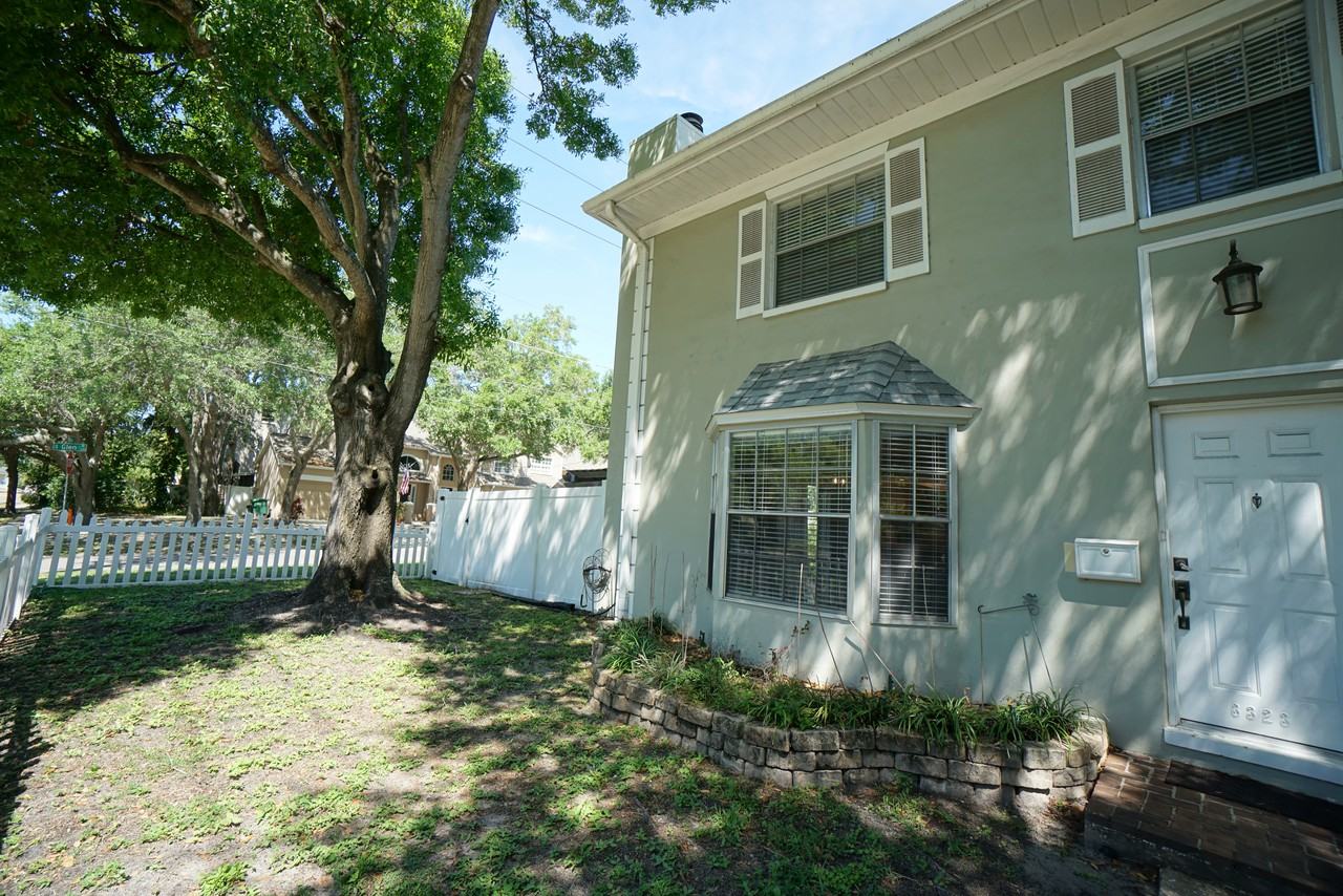 3323 W Swann Ave - Photo 3 of 26