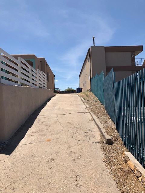 1714 Coal Pl SE - Photo 2 of 16