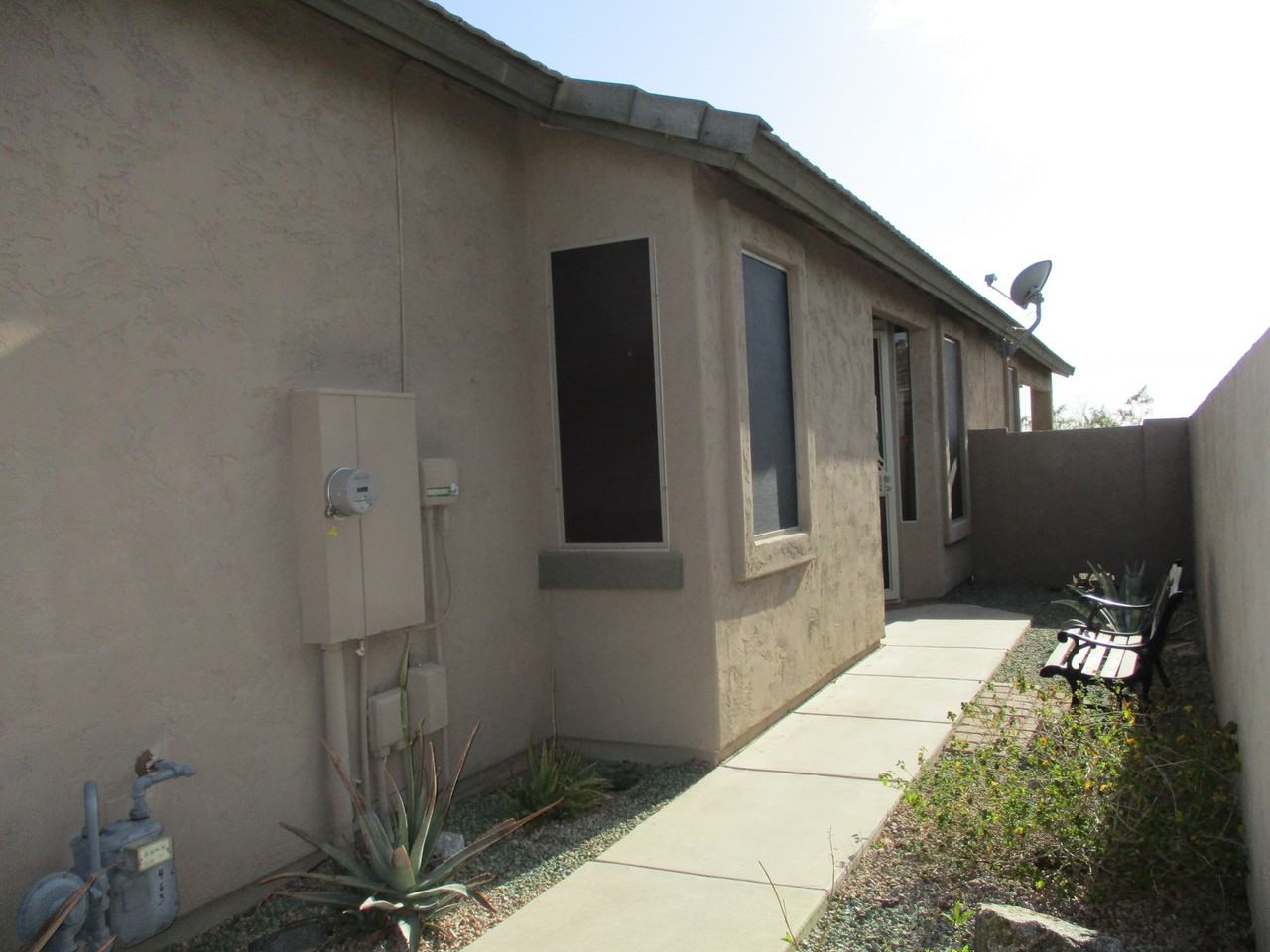 6424 E Hacienda La Noria Ln - Photo 3 of 50