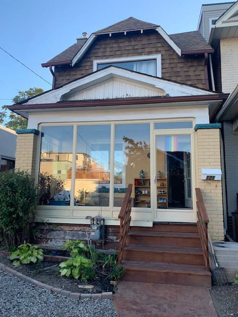 121 Roseheath Ave - Photo 2 of 8
