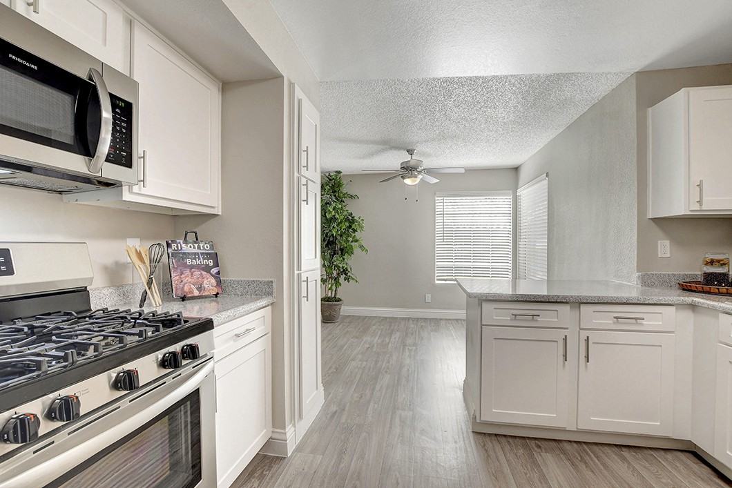 Eagle Trace - Photo 3 of 17