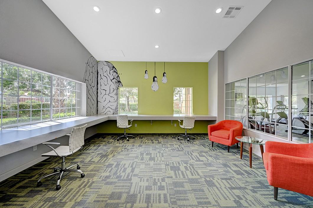 MariposaFlats - Photo 3 of 15