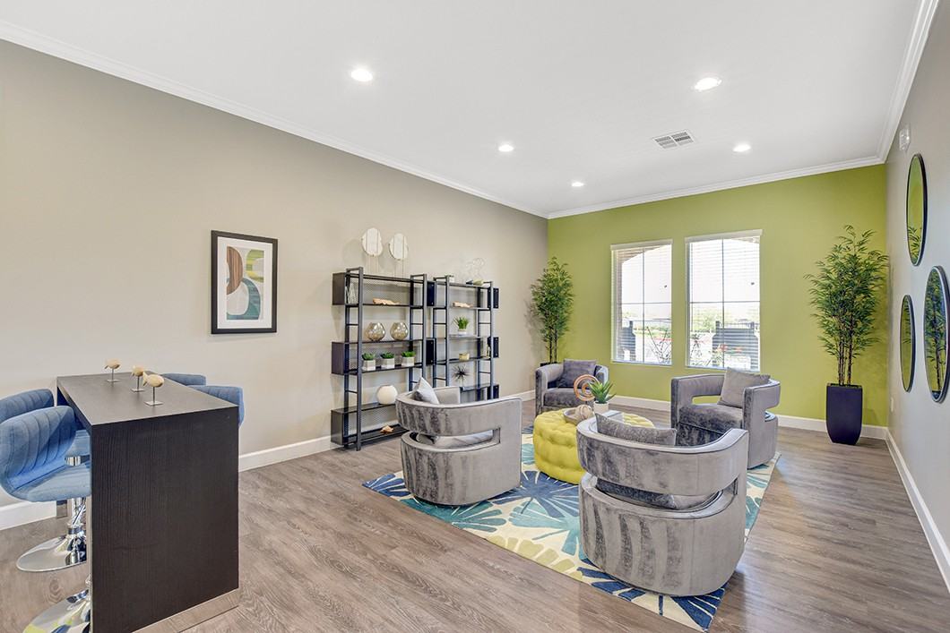 Morningstar - Photo 5 of 23