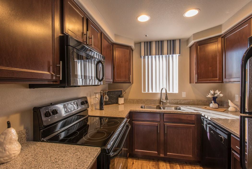 Scottsdale Highlands - Photo 4 of 11