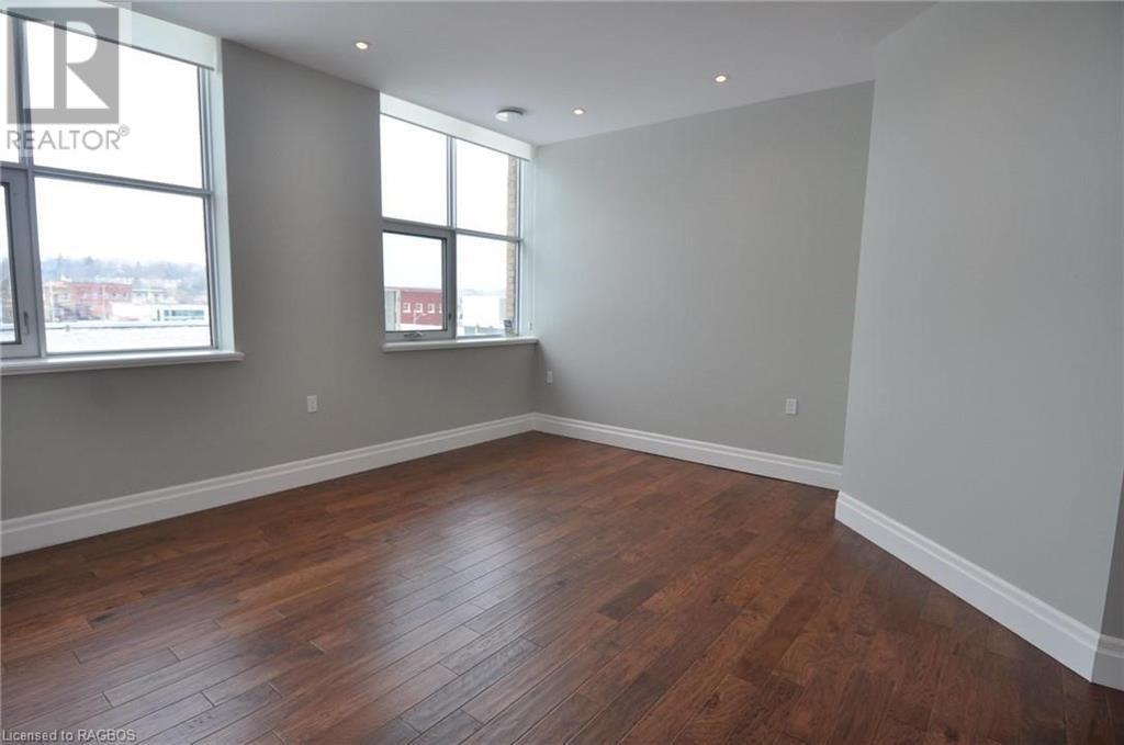 945 3rd Avenue East #308 - Photo 3 of 15