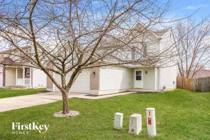 920 Brookwood Dr - Photo 2 of 15
