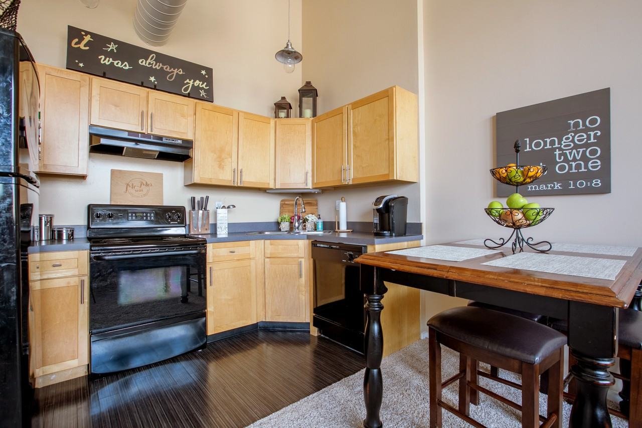 East 8 Lofts - Photo 7 of 35