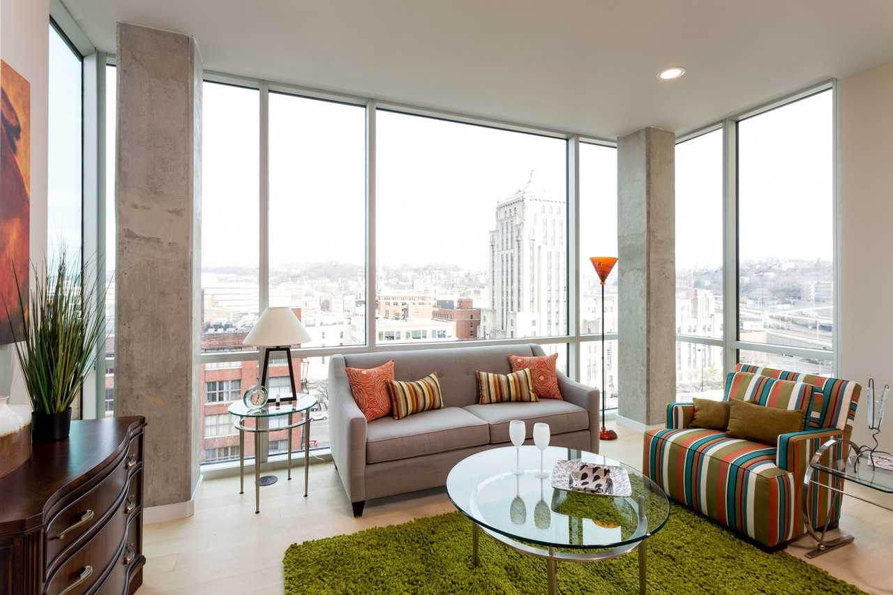 Seven at Broadway - Photo 3 of 50