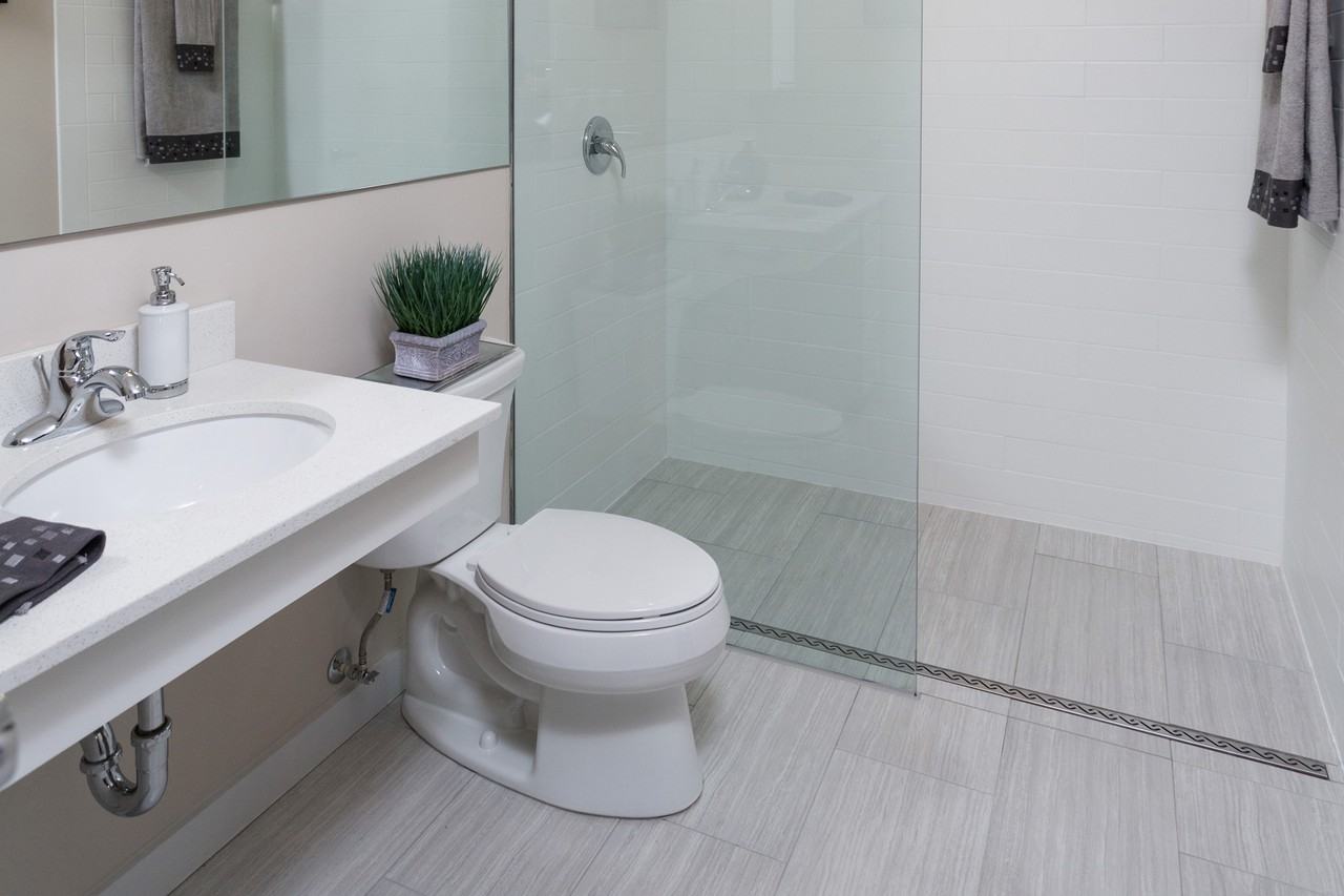 Seven at Broadway - Photo 6 of 50