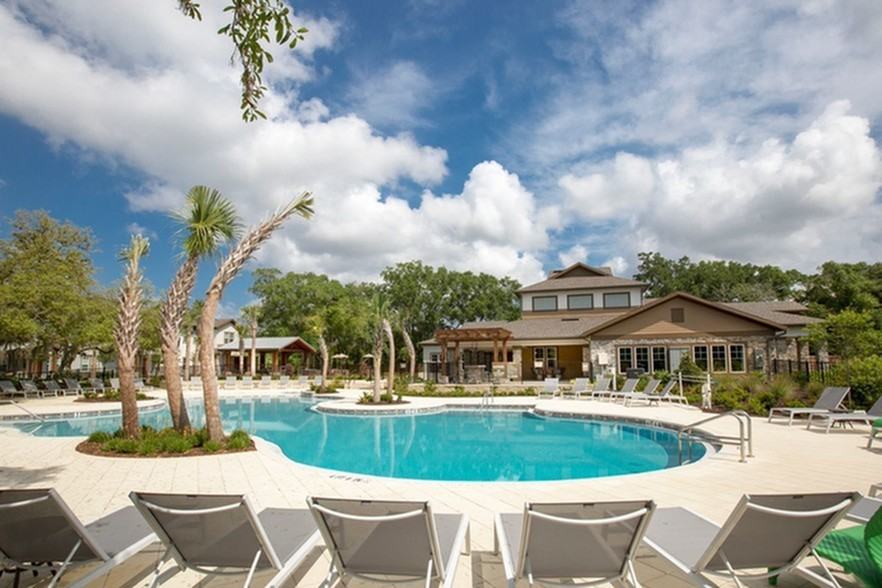 Brookview at Citrus Park - Photo 7 of 39