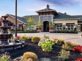 featured image of 400 Echelon Way