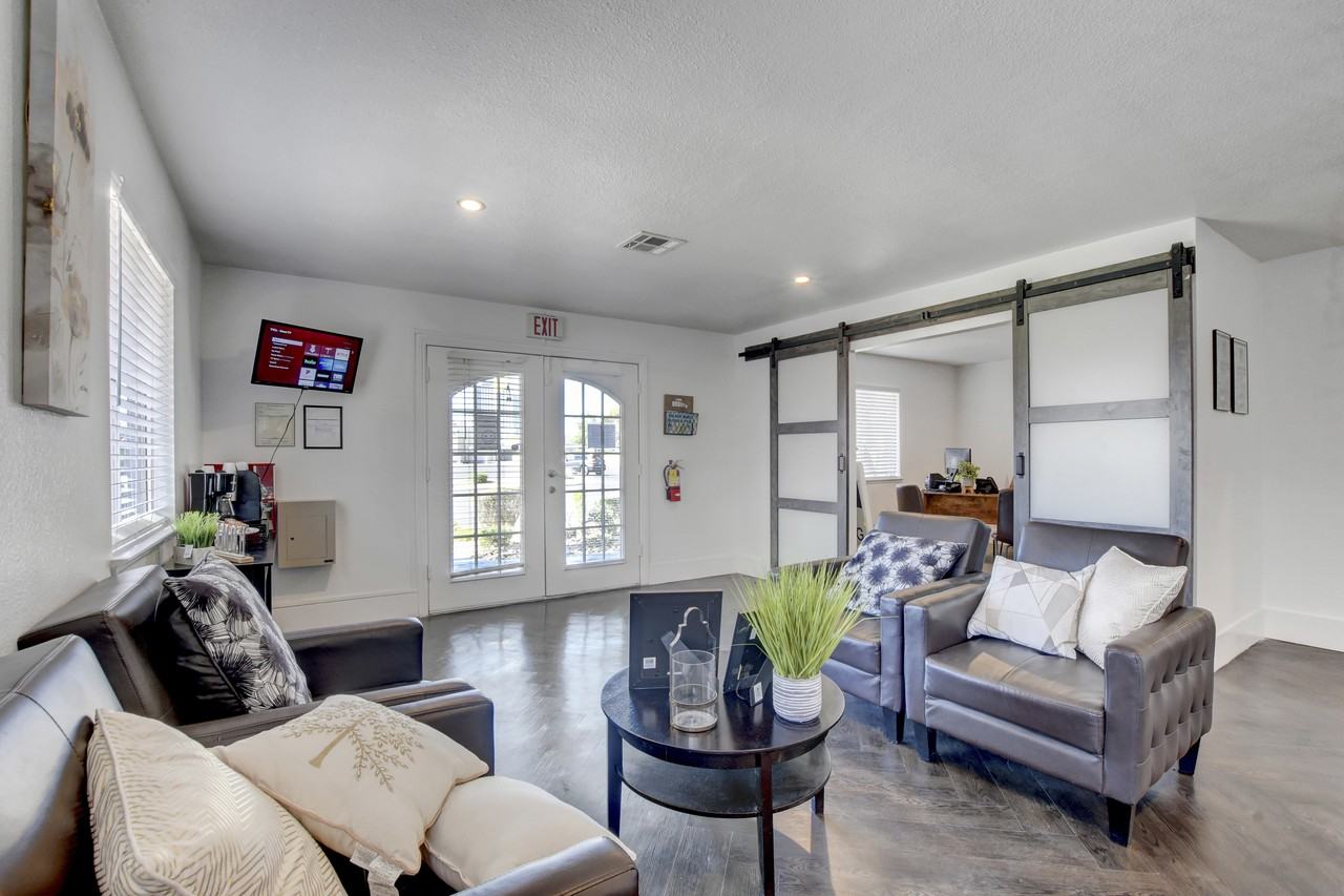 Rancho Vista Apartments 3663 S Valley View Blvd, Las Vegas, NV 89103