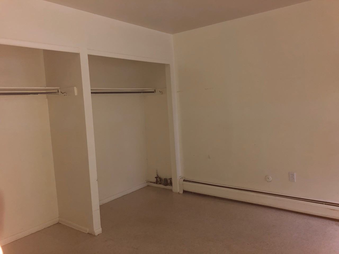 Marshall Square Apartments - Photo 2 of 3