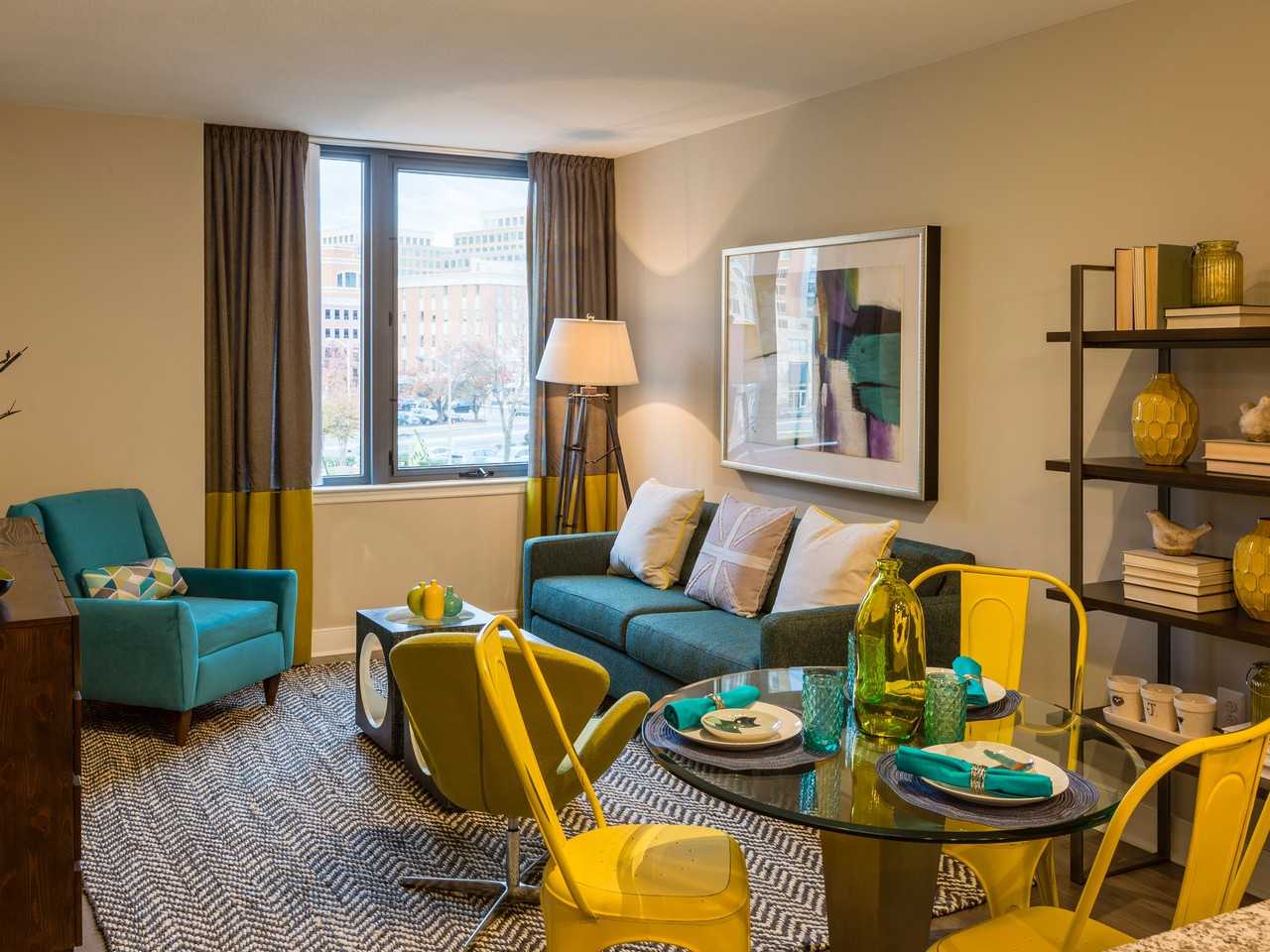 Parc Meridian at Eisenhower Station - Photo 6 of 50