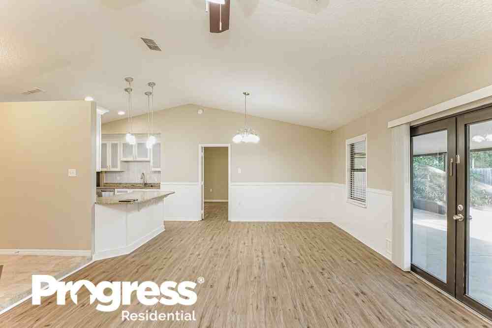 1680 Cracker Creek Ct - Photo 3 of 16