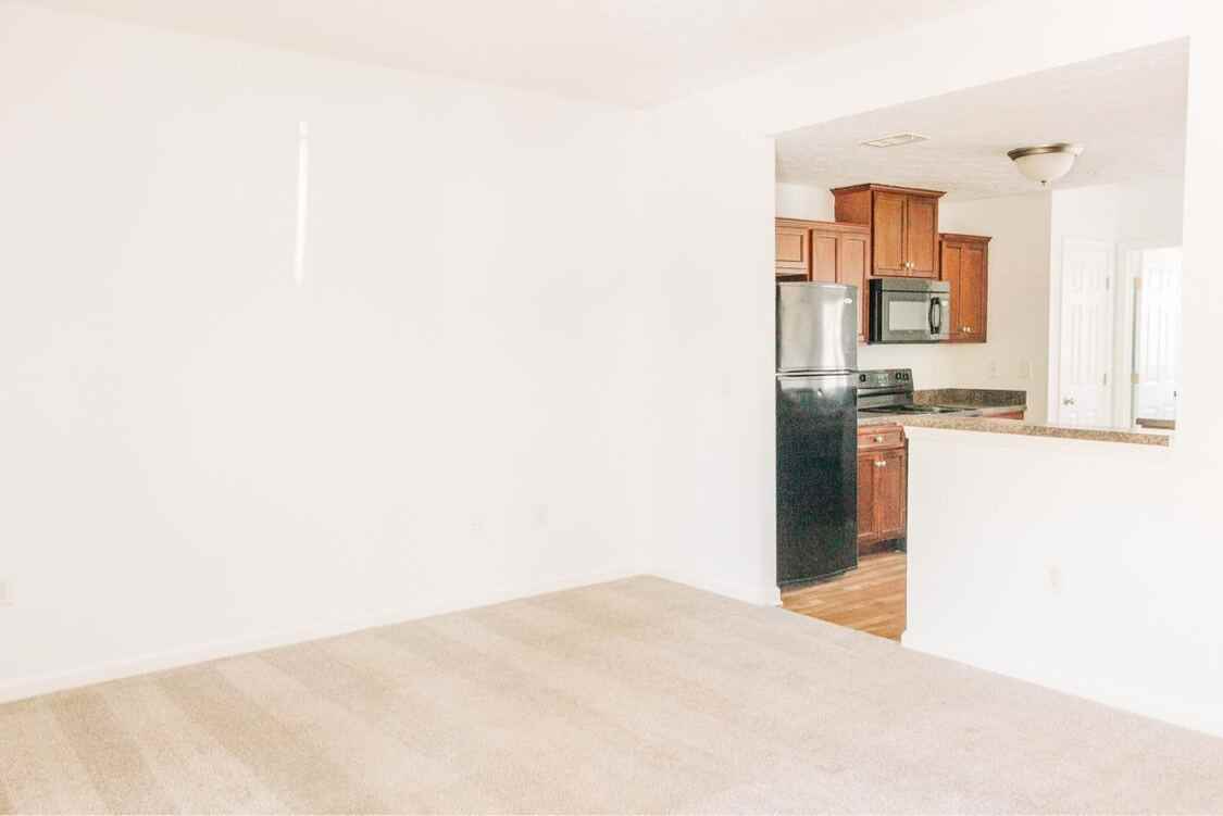 4016 Currant Court - Photo 3 of 43