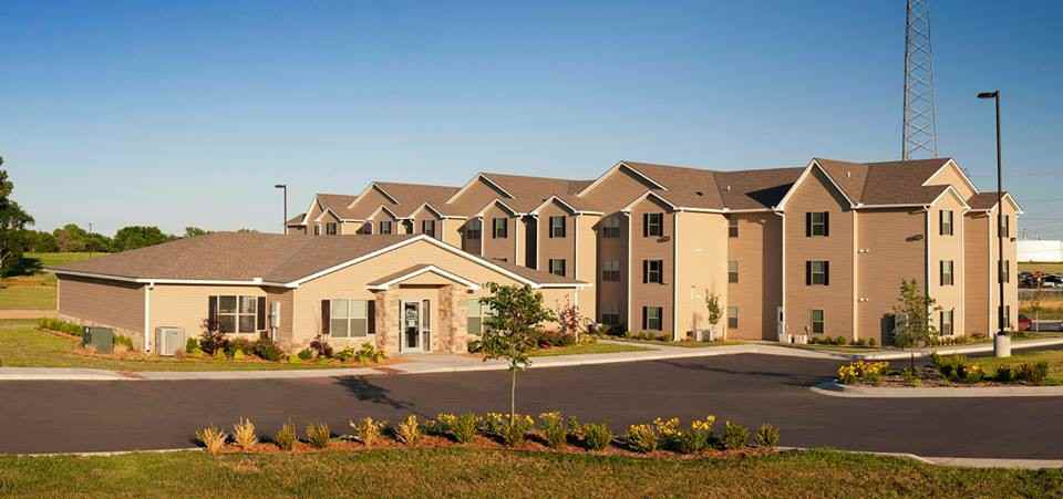 Grizzly Villas Apartments 700 S Haverhill Rd, El Dorado, KS 67042