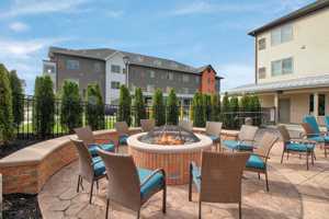 featured image of 89 Lasalle Ave