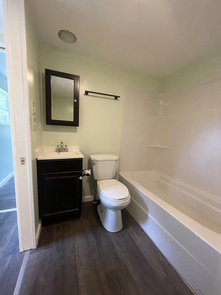 12362 Kings Hwy #1 - Photo 7 of 14