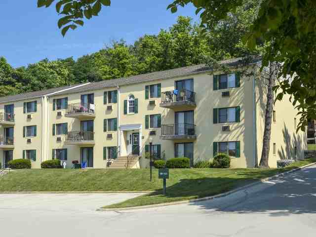 Norwood House Apartments 525 Norwood House Rd, Downingtown, PA 19335