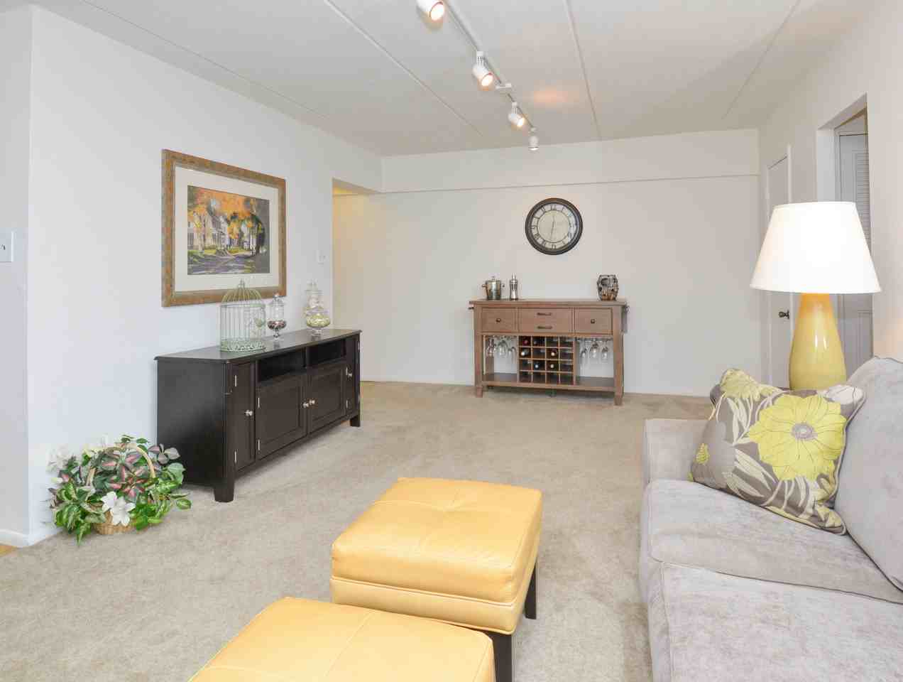 Norwood House Apartments 525 Norwood House Rd, Downingtown, PA 19335