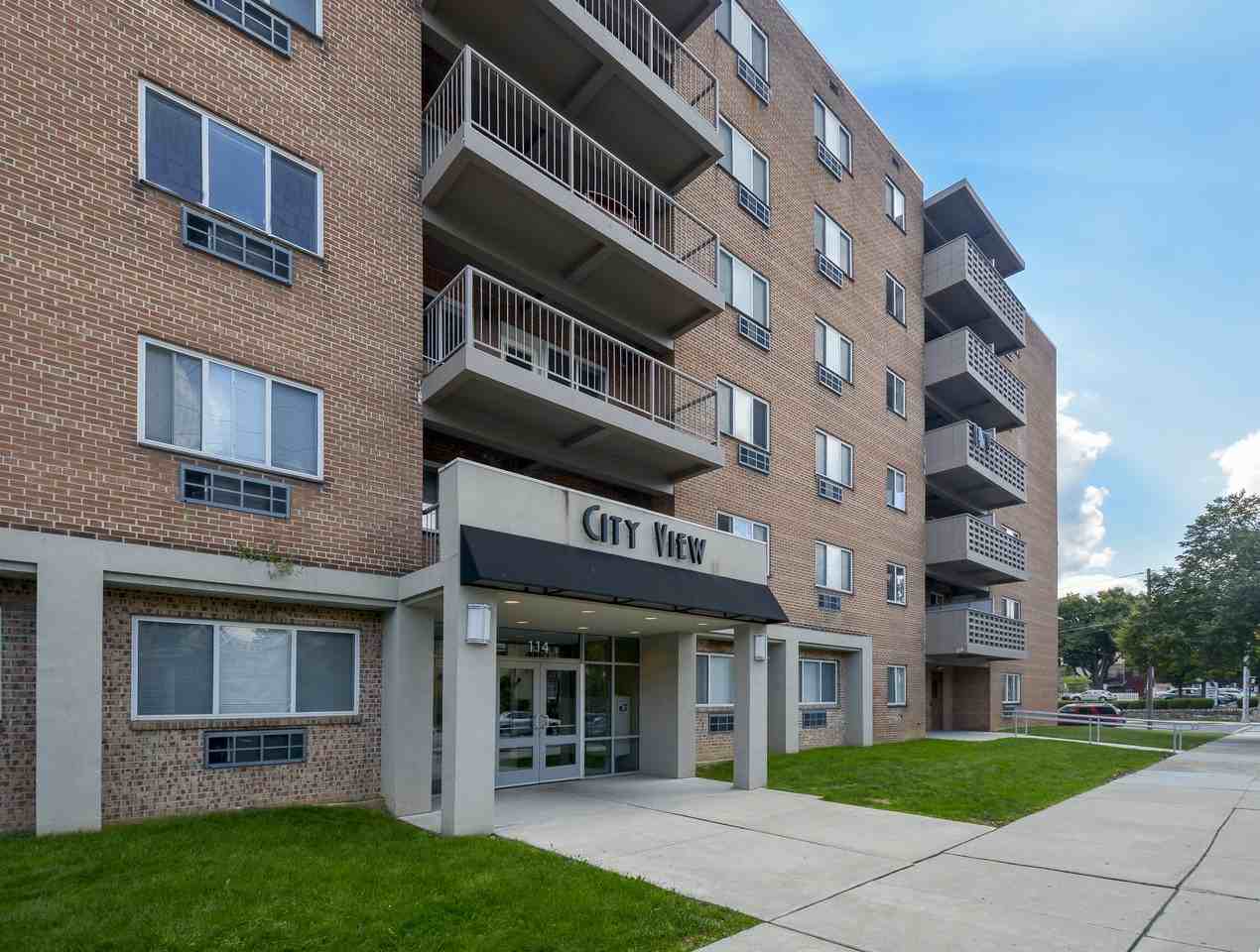 City View Apartments - Photo 2 of 25