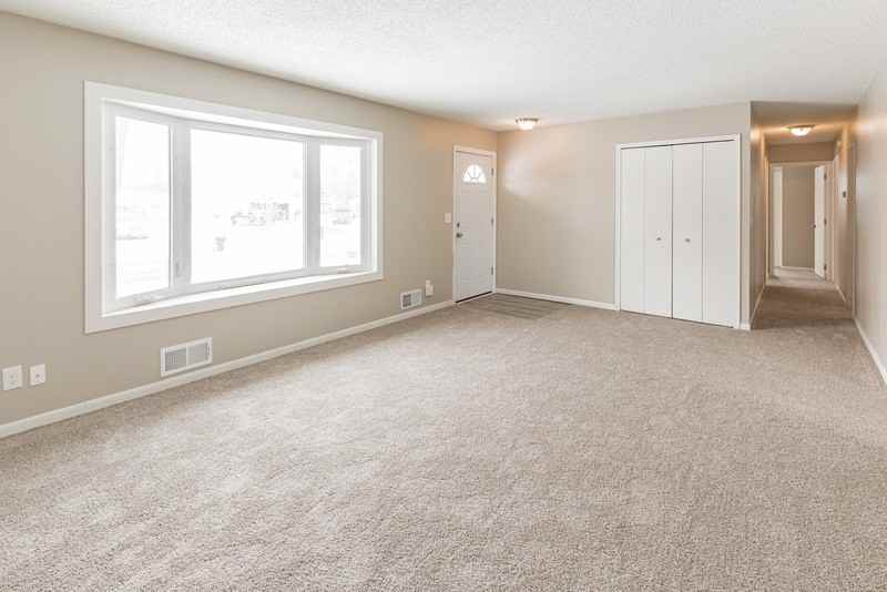 1524 Lincoln Ave - Photo 3 of 27