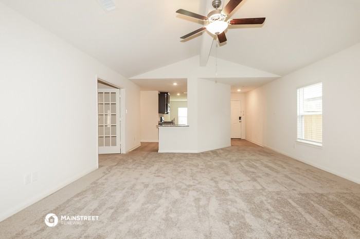 21071 Titian Dr - Photo 3 of 16