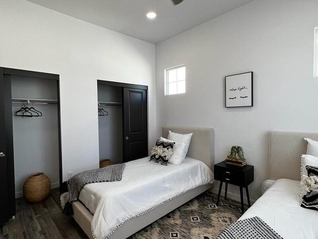 9000 W Indian School Rd