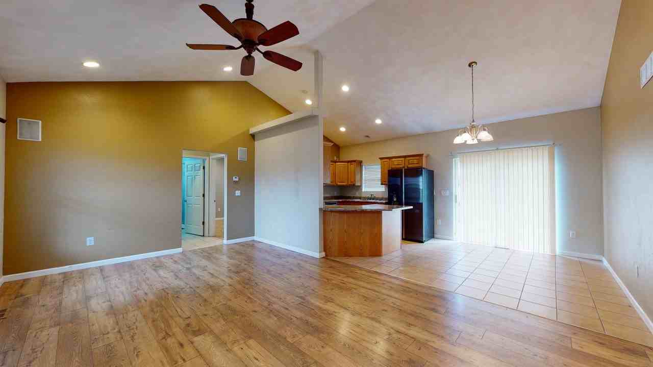 1696 N Lincoln Ave #1 - Photo 2 of 31