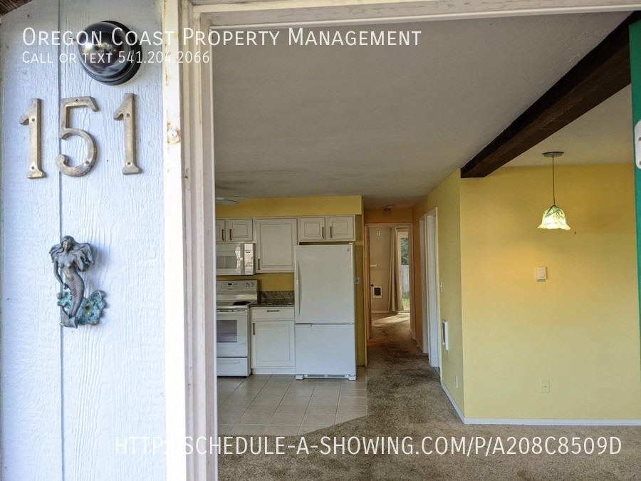 151 Se South 40 Ln - Photo 3 of 13