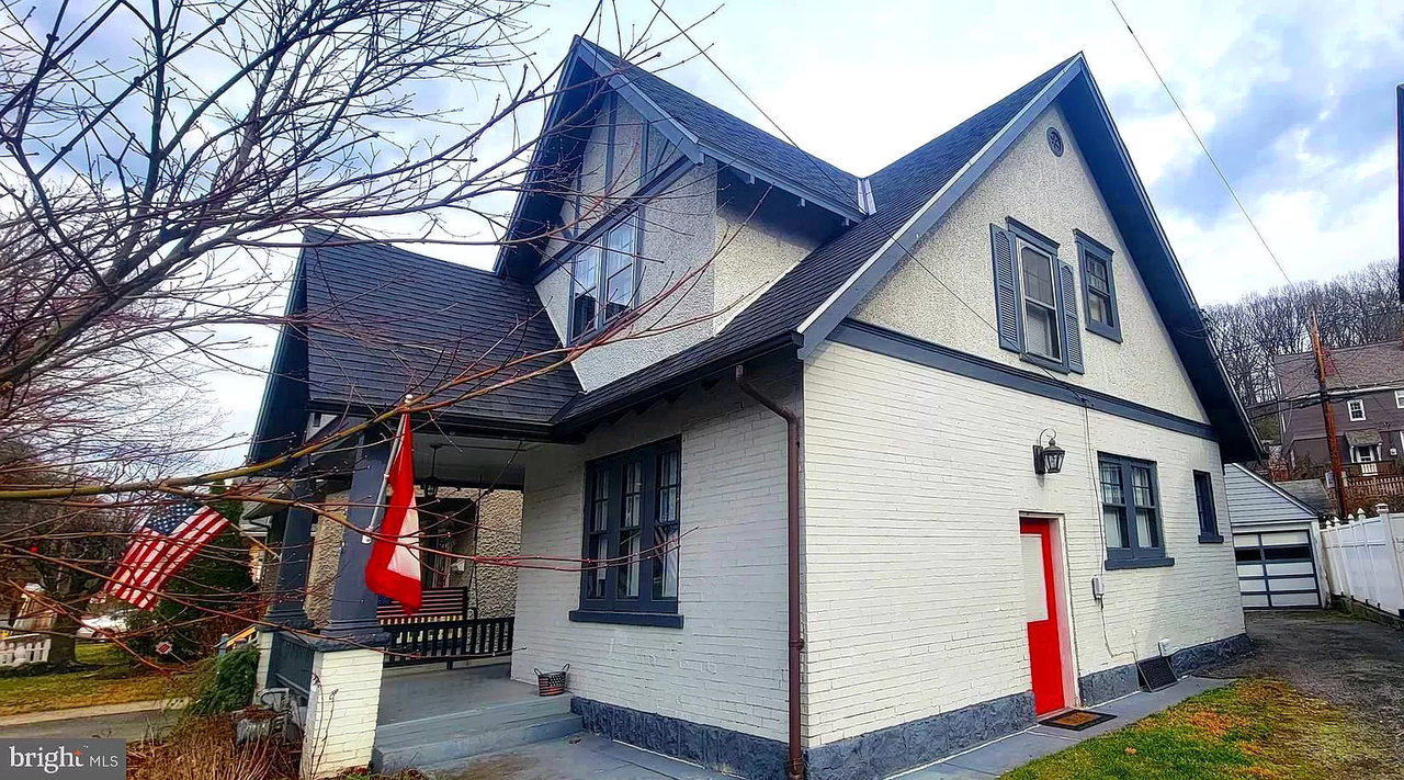 810 Greene St - Photo 2 of 20