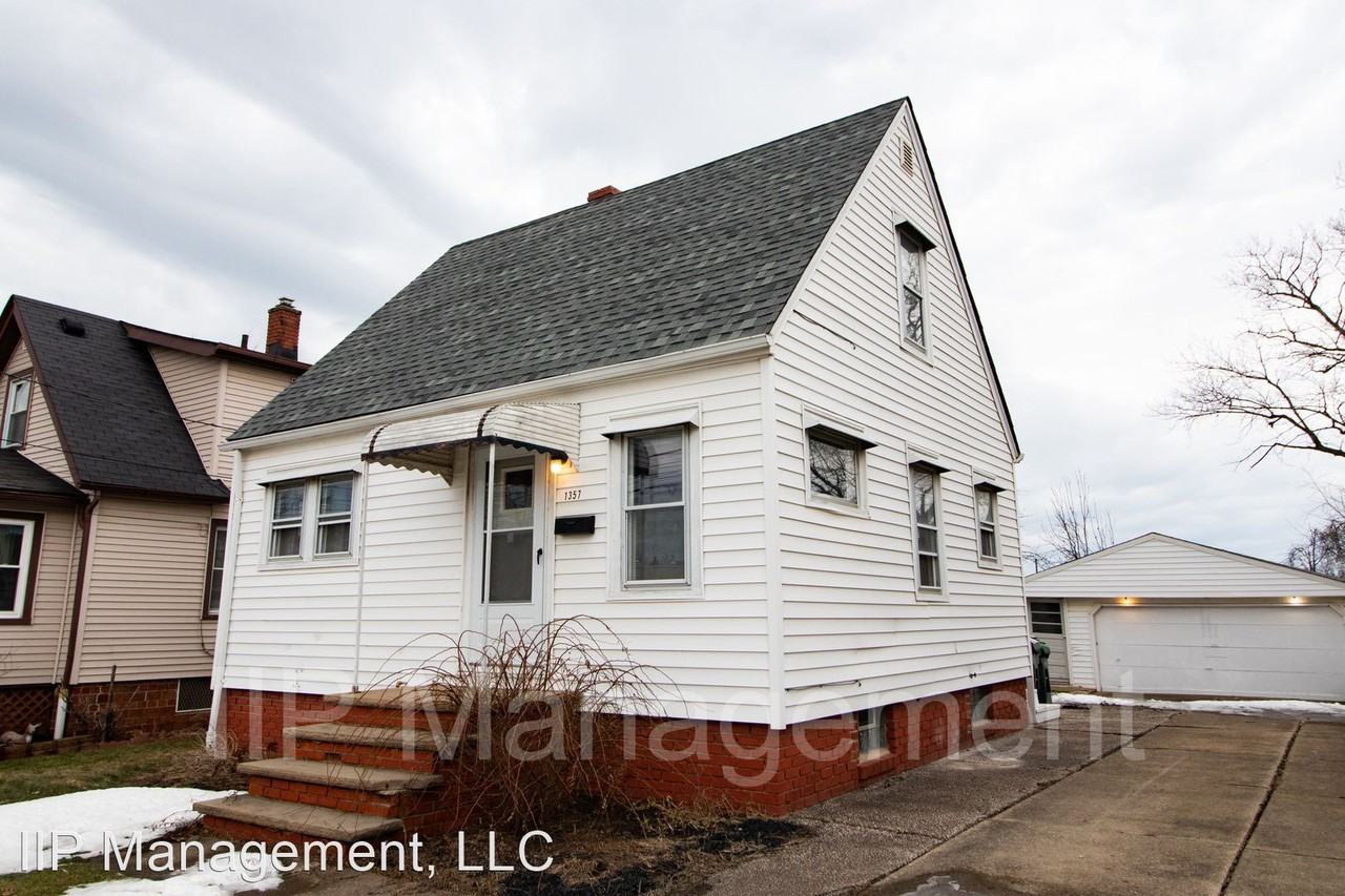 1357 E 289th St - Photo 2 of 24