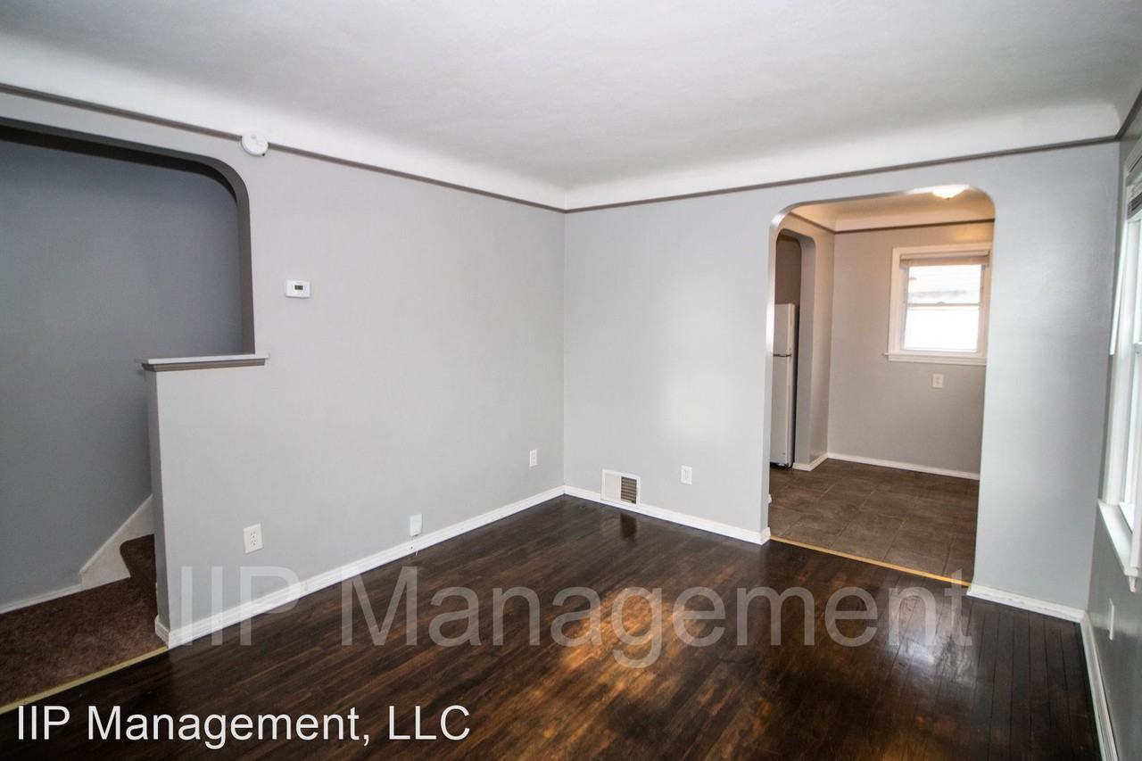 1357 E 289th St - Photo 3 of 24