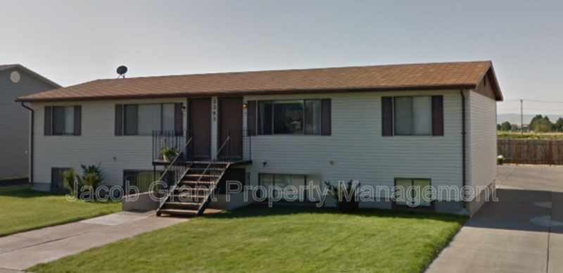 2282 Stace St #4