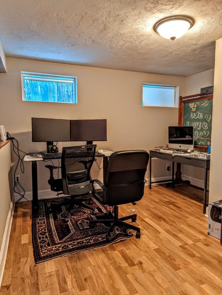 27 Winthrop Rd #B - Photo 3 of 17