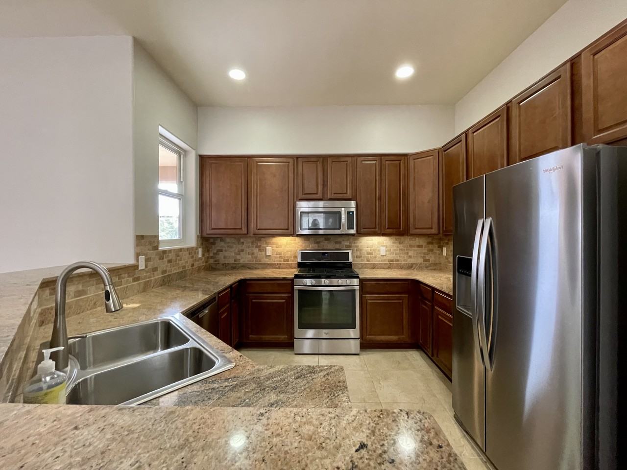 25 Calle Lemita - Photo 3 of 24