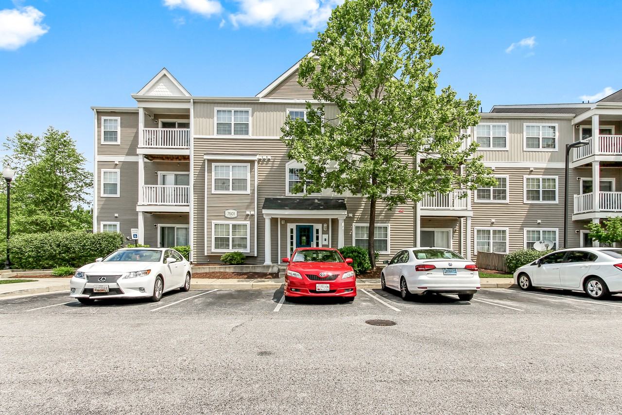 Reserve at Stonegate - Photo 2 of 28