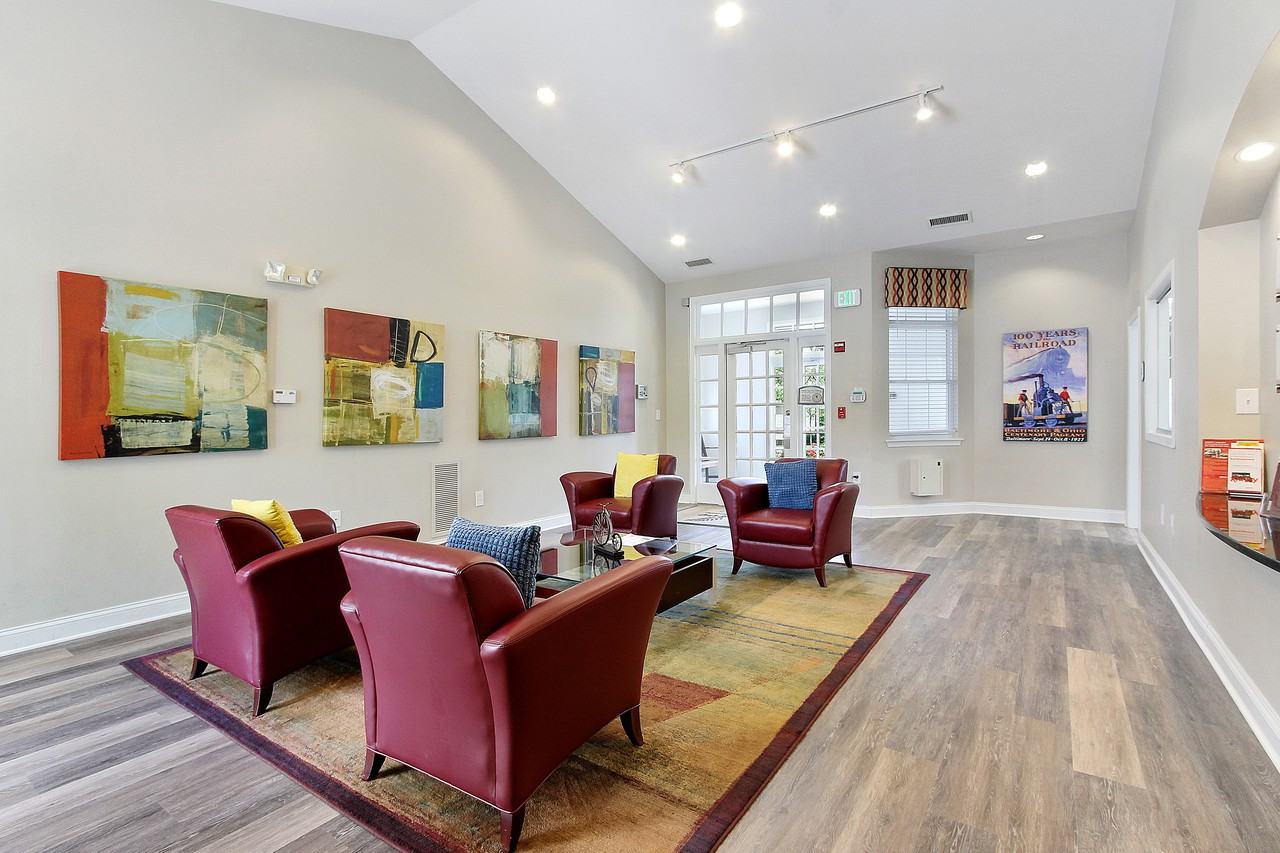 Reserve at Stonegate - Photo 4 of 28