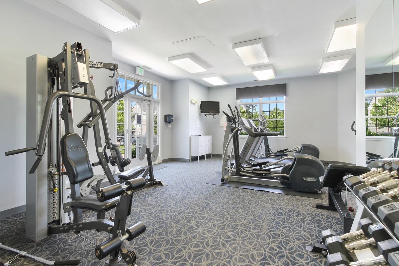 Reserve at Stonegate - Photo 6 of 28