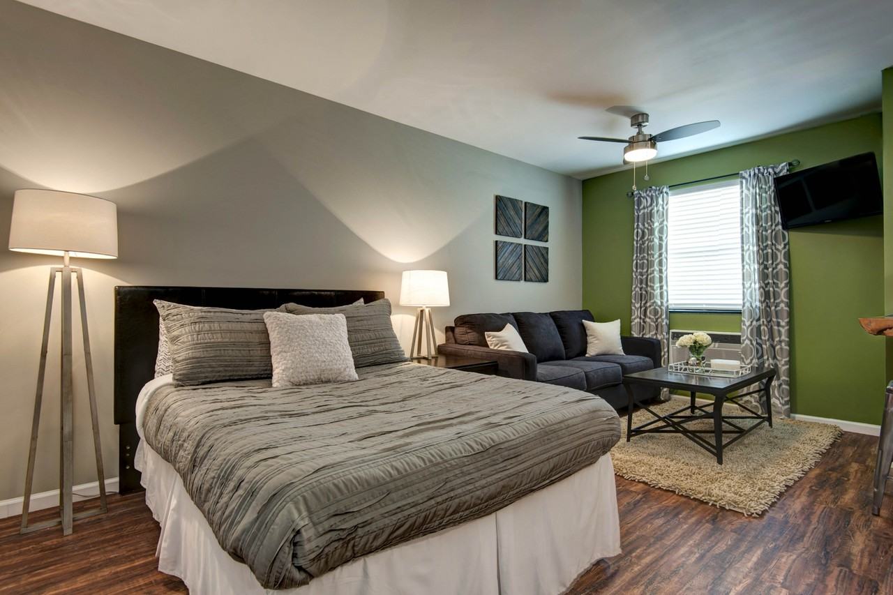 Greenway Studios - Photo 5 of 24