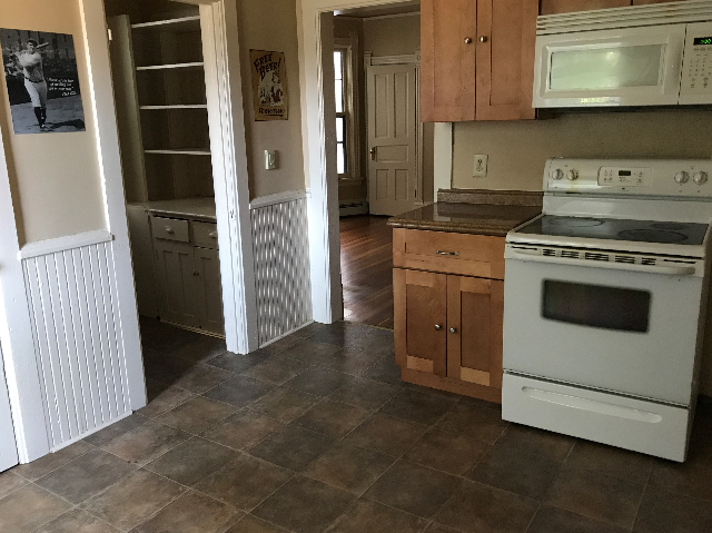 745 E Johnson - Photo 3 of 6