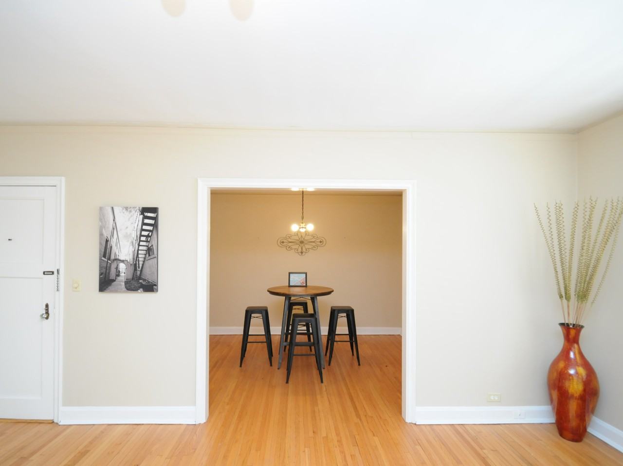 Lindsay 414 - Photo 7 of 39