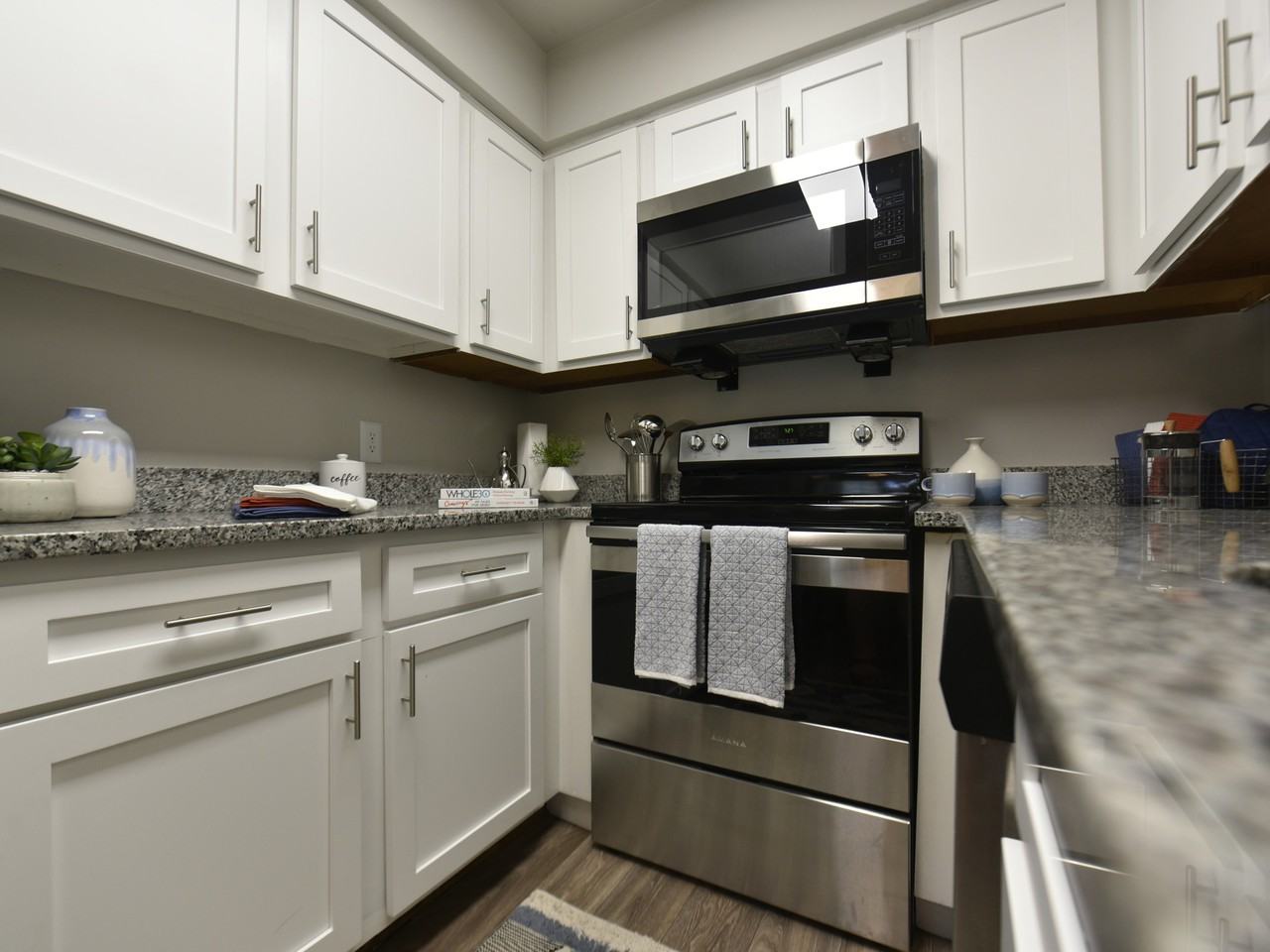 The Everly Apartments | Little Rock, AR - Photo 7 of 30