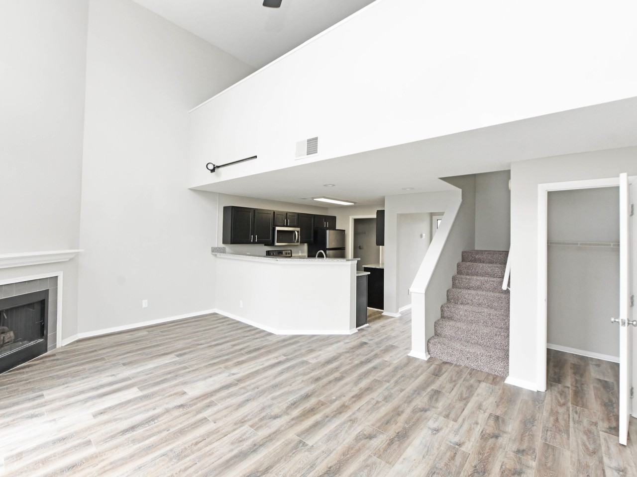 Riverset - Photo 6 of 50