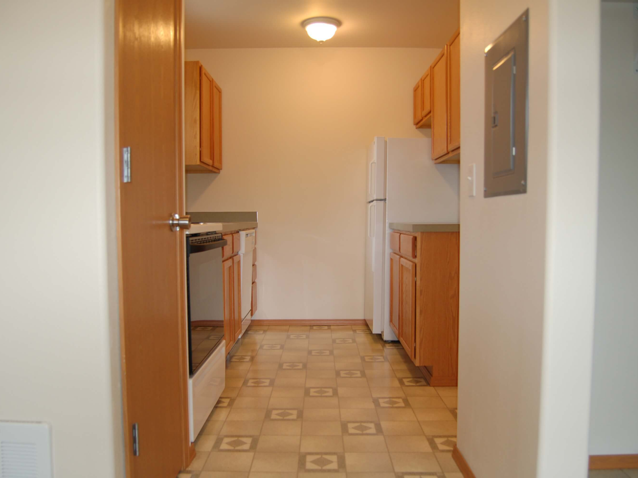 Sweetwater - Photo 2 of 18