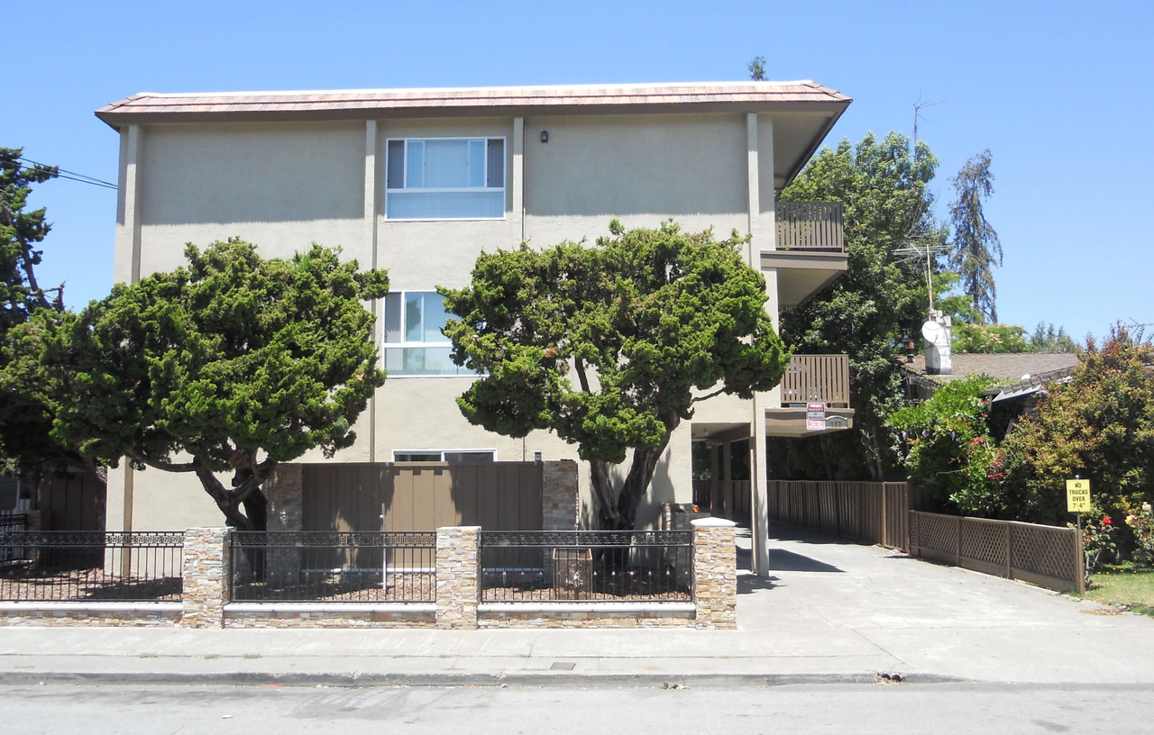 132 Dutton Ave Apartments in Broadmoor District, San Leandro, CA 94577 Zumper