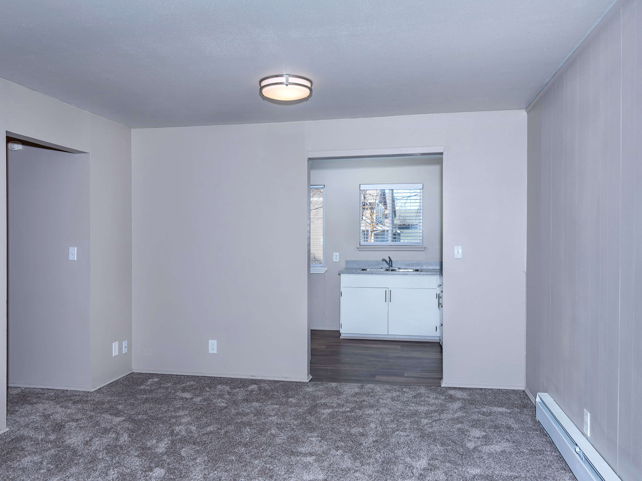 The Den - Photo 2 of 13