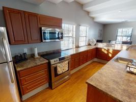 featured image of 2875 Central Park Way Northeast