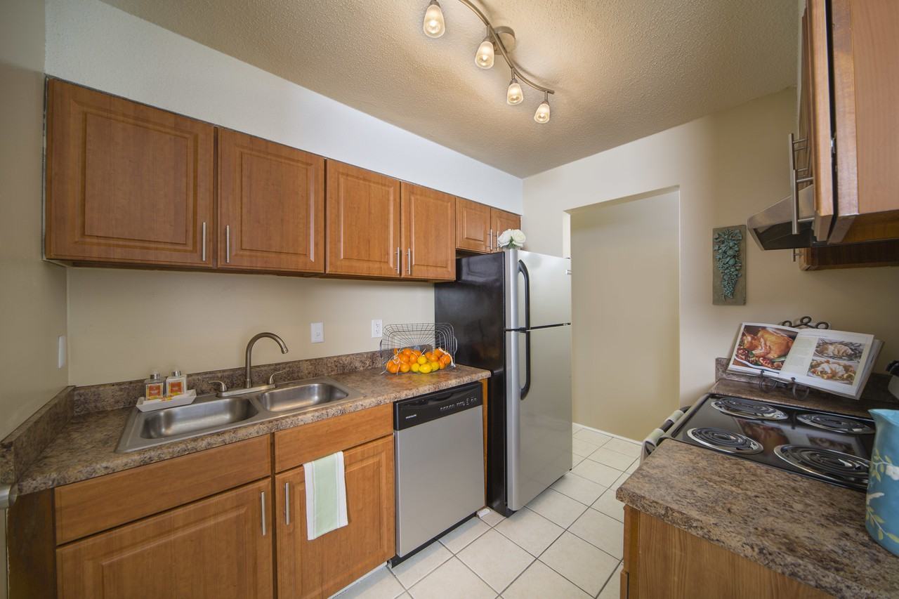 Woodbrook - Photo 7 of 39